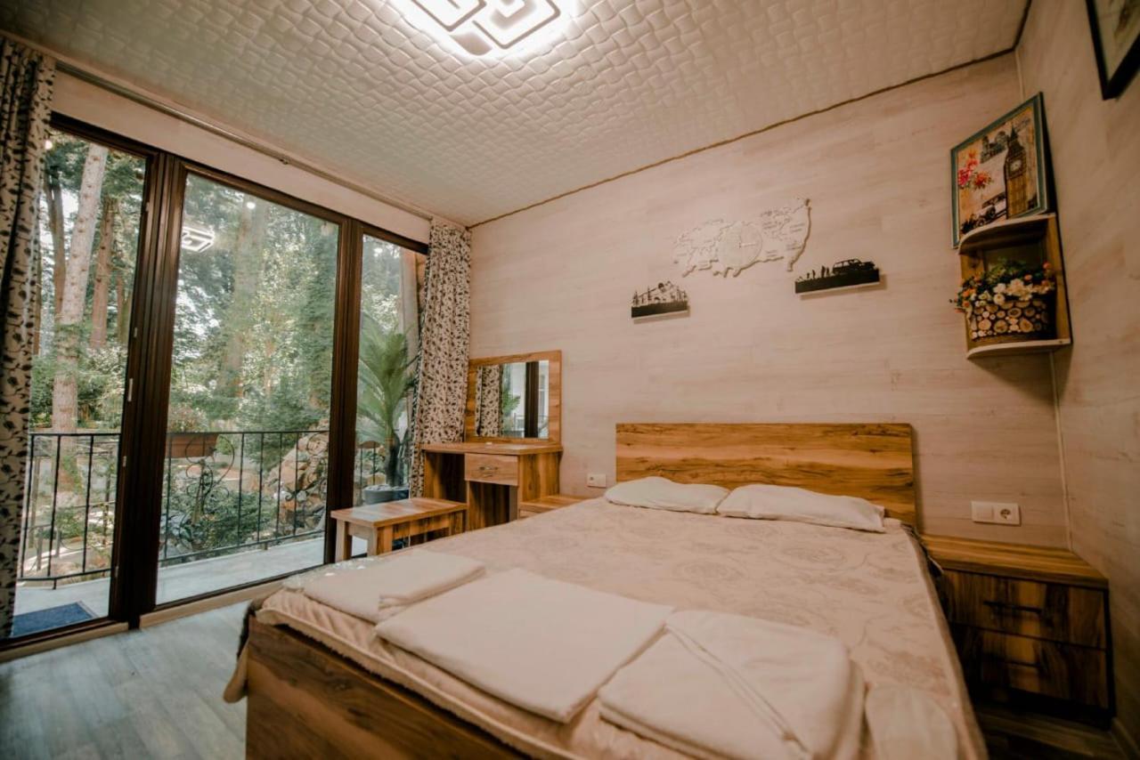 Hulus Hotel Makhinjauri Dış mekan fotoğraf