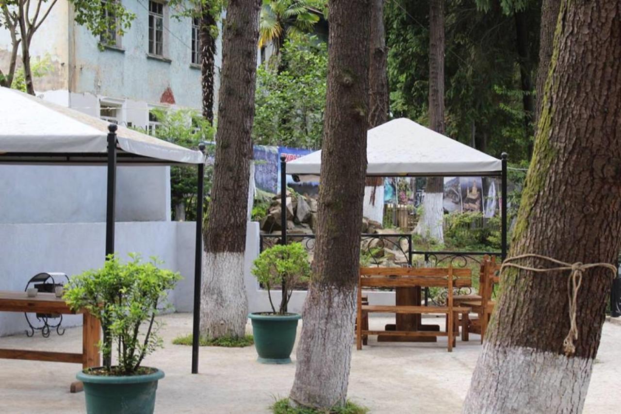 Hulus Hotel Makhinjauri Dış mekan fotoğraf