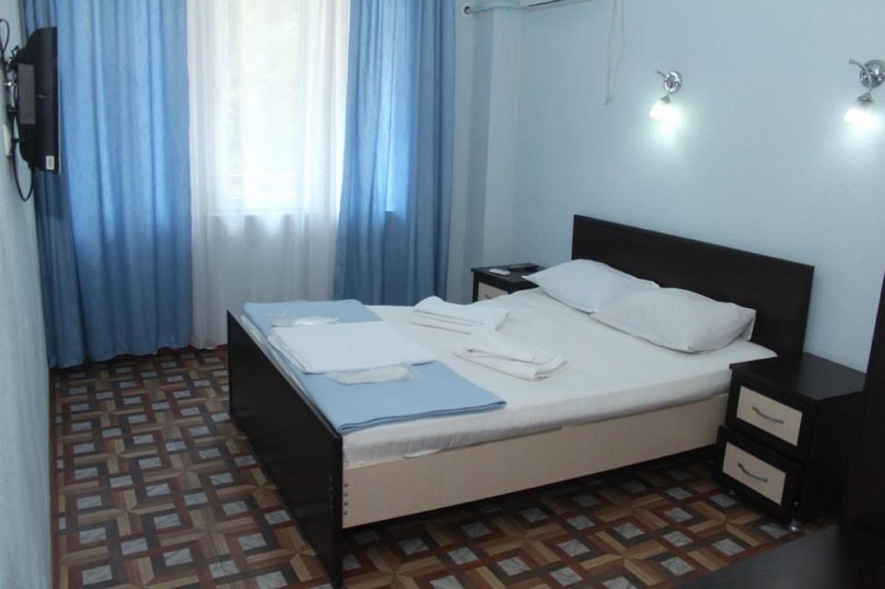 Hulus Hotel Makhinjauri Dış mekan fotoğraf