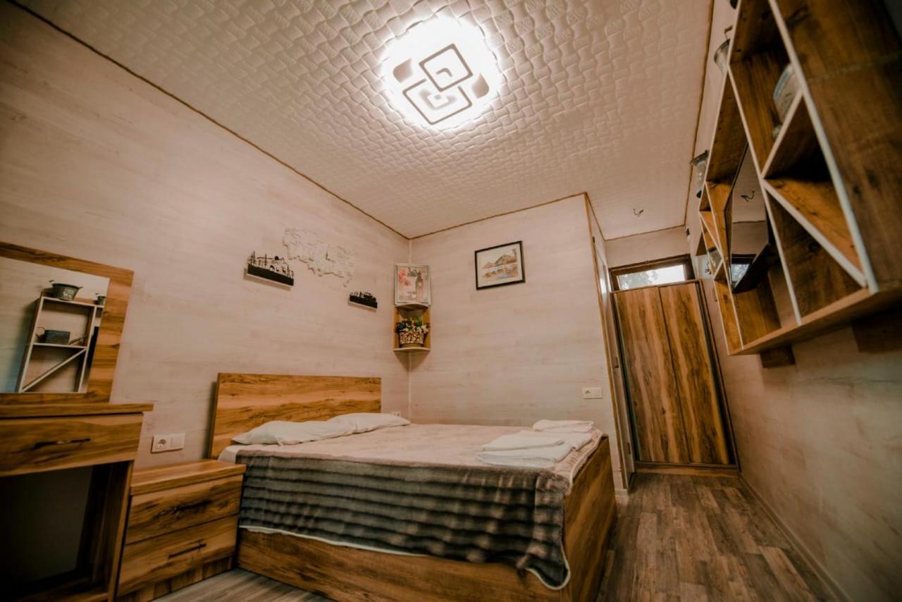 Hulus Hotel Makhinjauri Dış mekan fotoğraf
