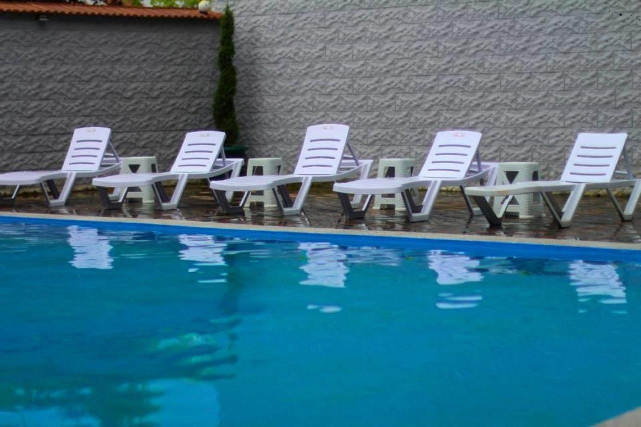 Hulus Hotel Makhinjauri Dış mekan fotoğraf